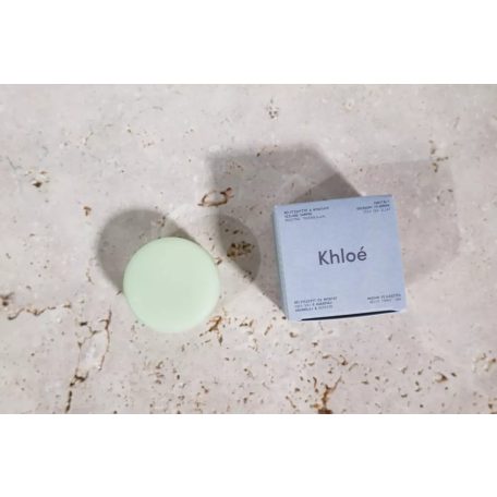 Khloé® Mélytisztító Szilárd Sampon Teafaolajjal és Mentával
